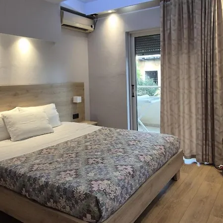 Central Apartment Sarandë