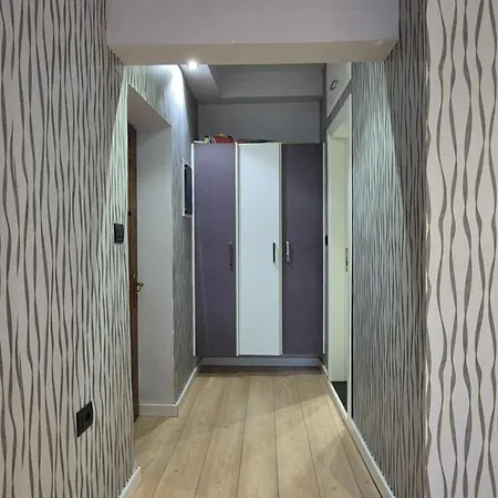 Central Apartment Apartamento
